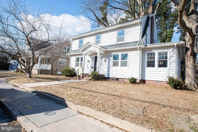 Building Photo - 417 Winder St