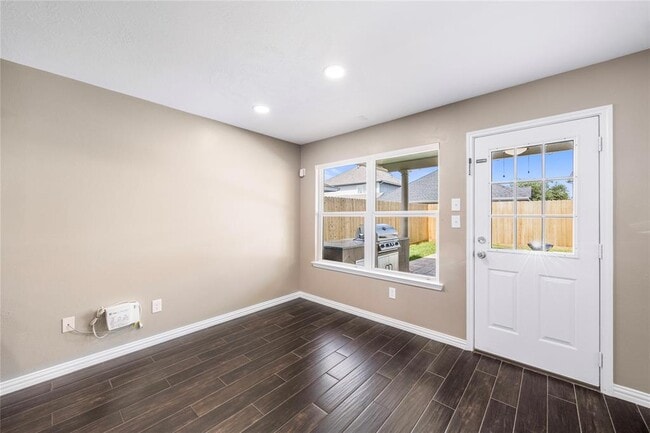 Building Photo - 8615 Gander Bayshore Ln