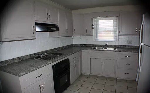 Building Photo - 2205 N Glenwood Ave