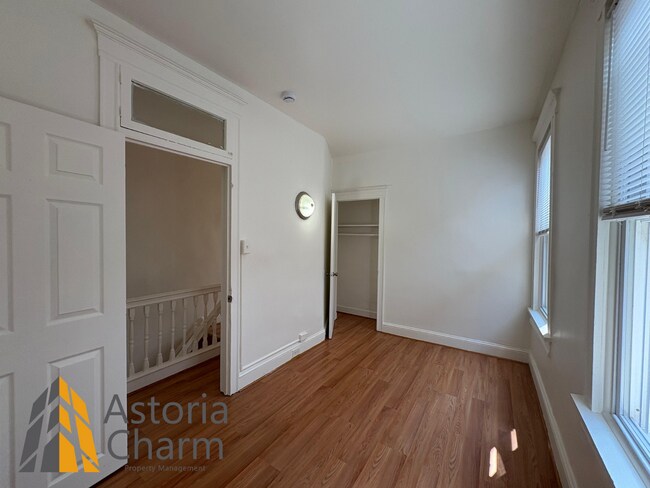 Building Photo - Rent Offers Accepted!