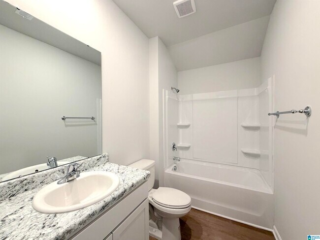 Building Photo - 302 Spanish Moss Ct