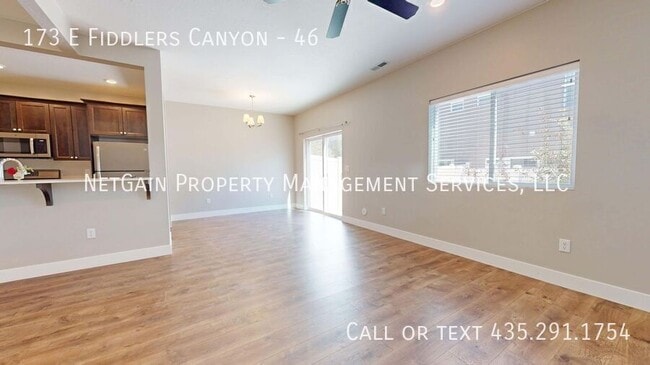 Building Photo - 173 E Fiddlers Canyon Rd