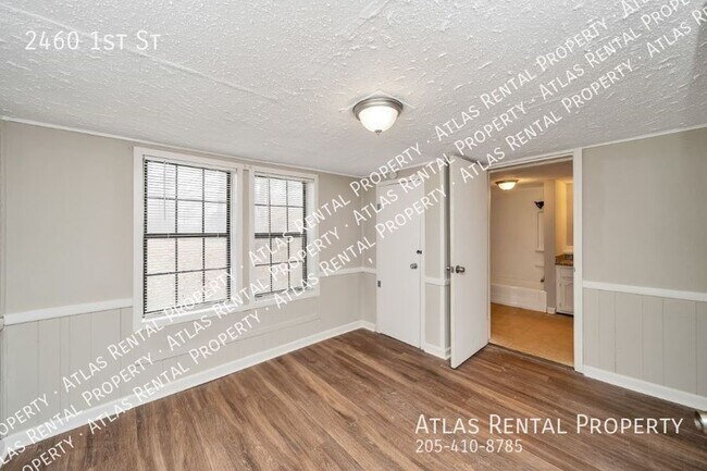 Building Photo - 2460 1st St