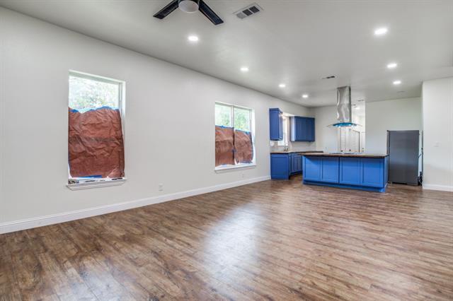 Building Photo - 3423 S Harwood St