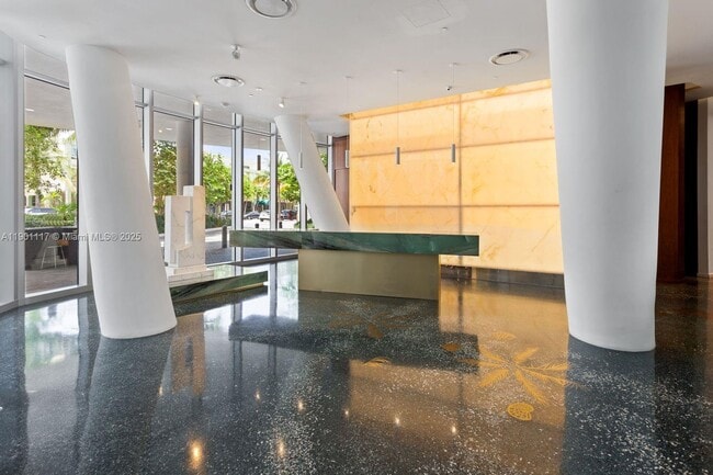 Building Photo - 1 Collins Ave
