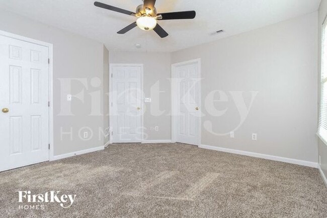 Building Photo - 9909 Trapp Ln