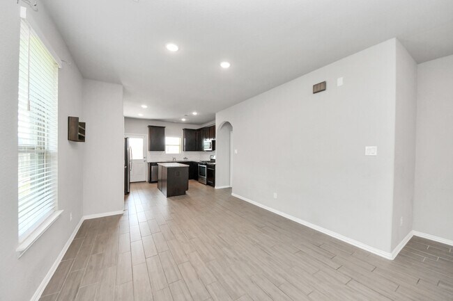Building Photo - 31538 Eldorado Ln