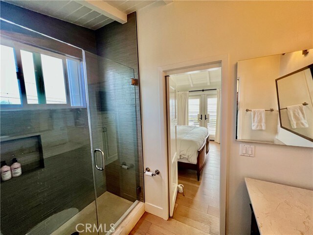 Building Photo - 521 Seaview St