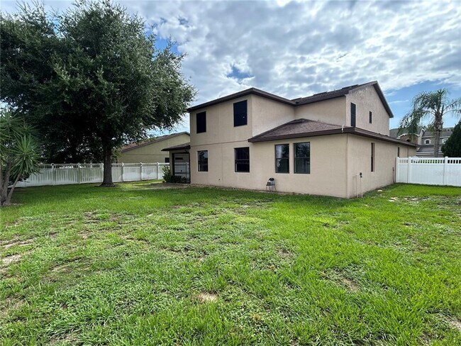Building Photo - 3538 Foxchase Dr