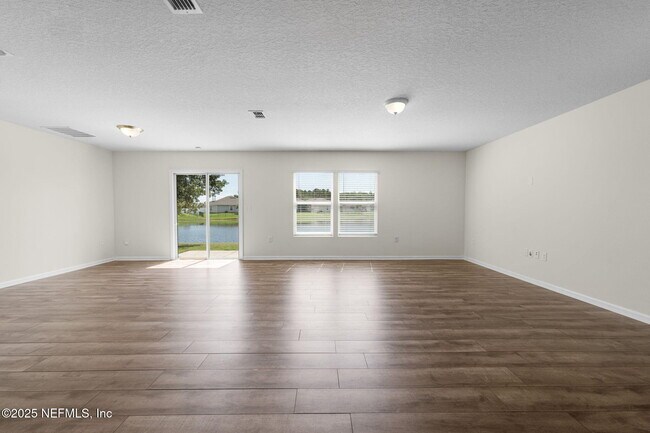 Building Photo - 11609 Yellow Perch Rd