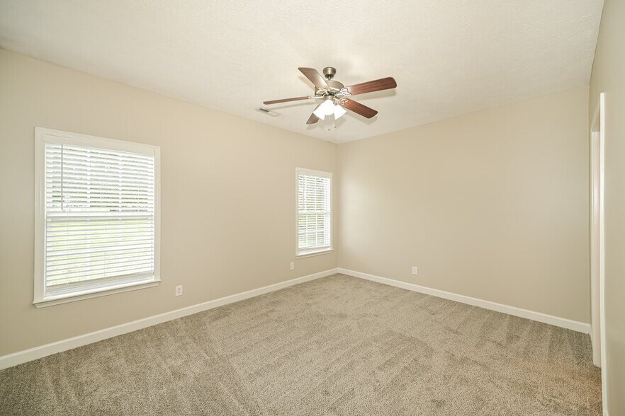 Building Photo - 1448 Jeter Way