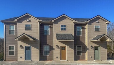 Building Photo - 301 Ranger Ln