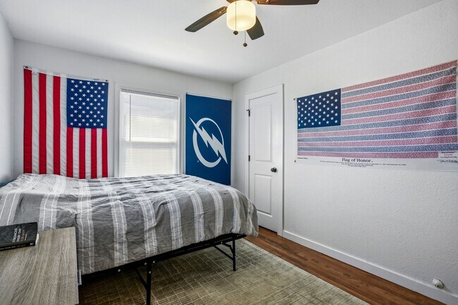 Building Photo - 2837 S Hills Ave