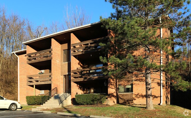 Primary Photo - Emery Apartments
