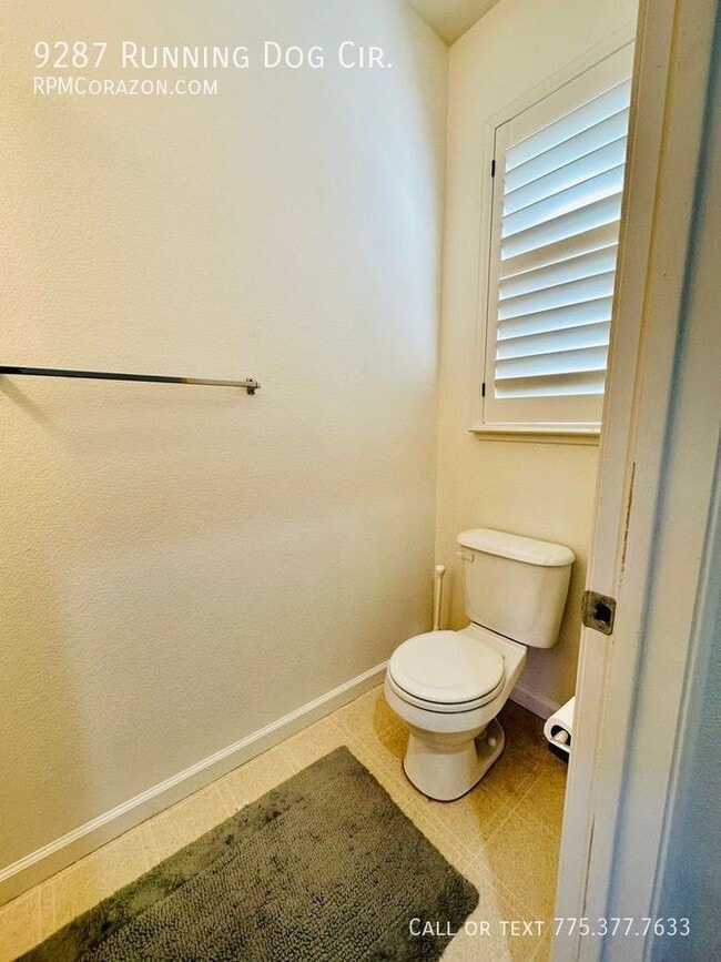 Building Photo - 9287 Running Dog Cir