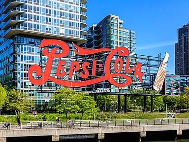 Building Photo - 52 - 10 Center Blvd