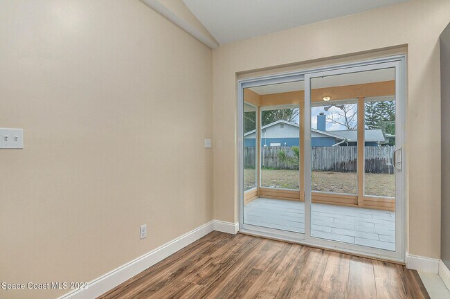 Building Photo - 110 Chapel Ln