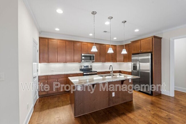 Building Photo - 3018 Portico Pl