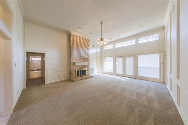 Building Photo - 2119 Antibes Dr