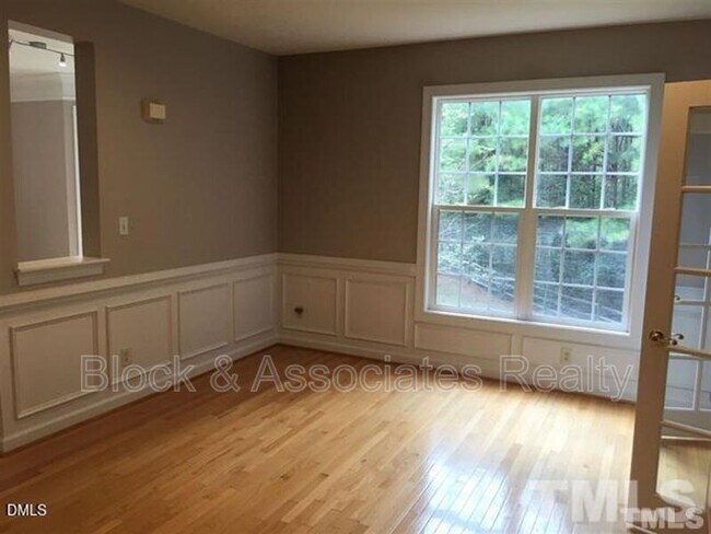 Building Photo - 5330 Echo Ridge Rd