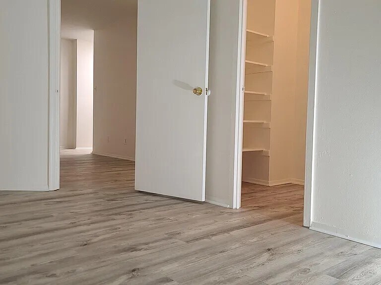 Building Photo - 501 Slaters Ln