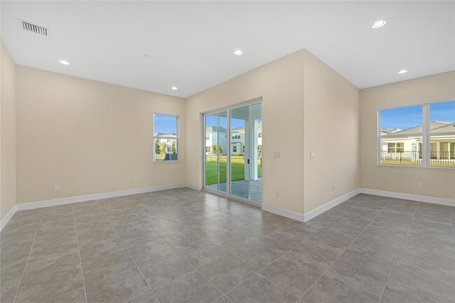 Building Photo - 14941 RedCove Pl