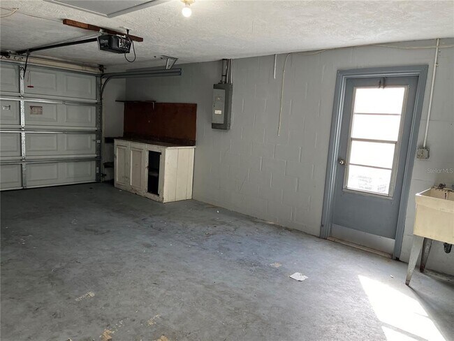 Building Photo - 3511 Odom Dr