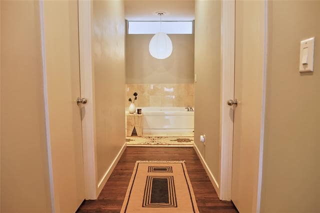 Building Photo - 4026 Travis St