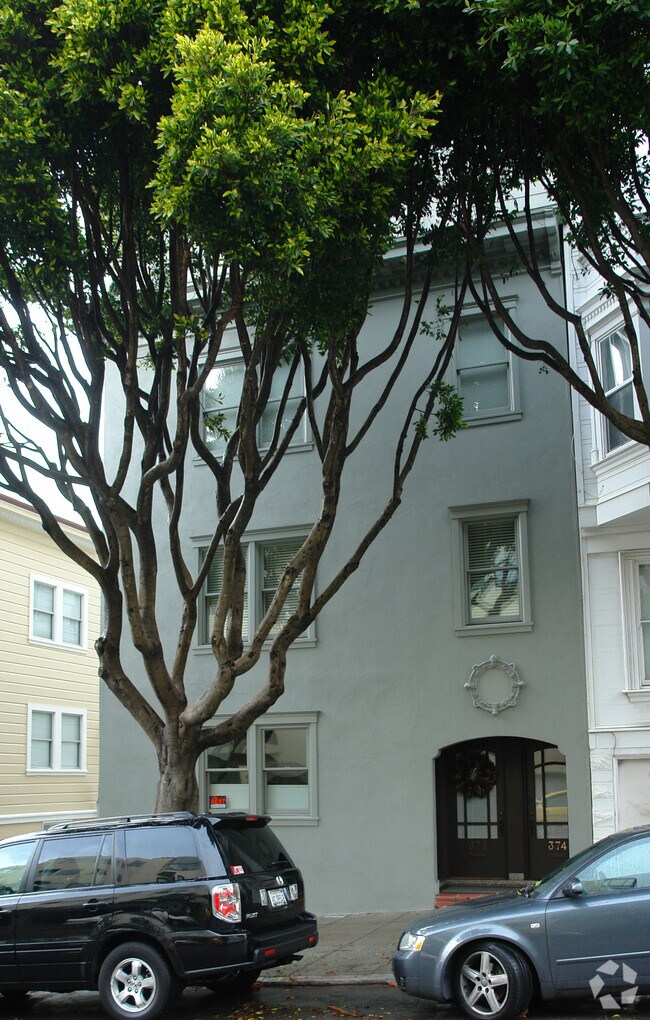 Building Photo - 374-378 Lombard St
