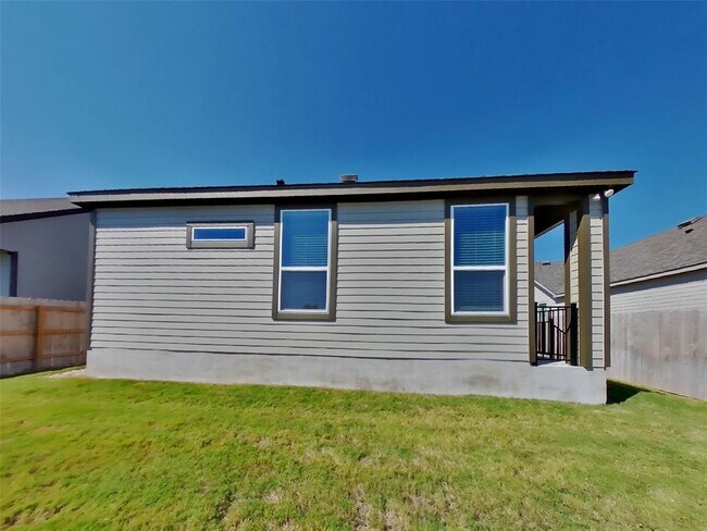 Building Photo - 1732 Mexican Heather Dr