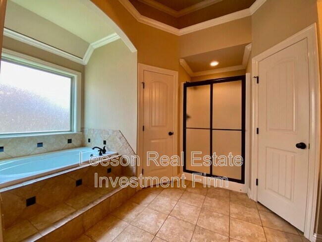 Building Photo - 344 Antietam Dr