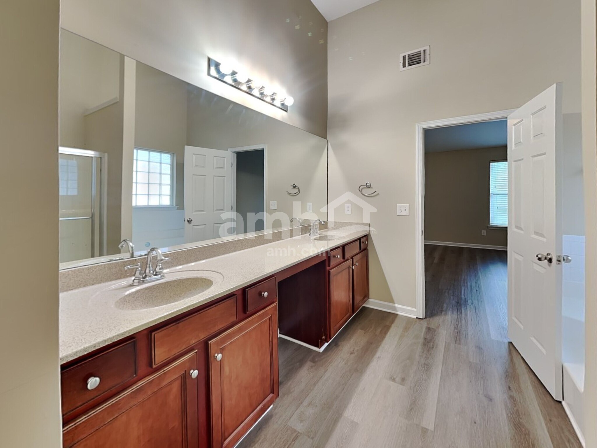 Building Photo - 1380 Grey Rock Way
