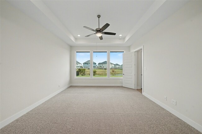 Building Photo - 5623 Logan Ridge Ln