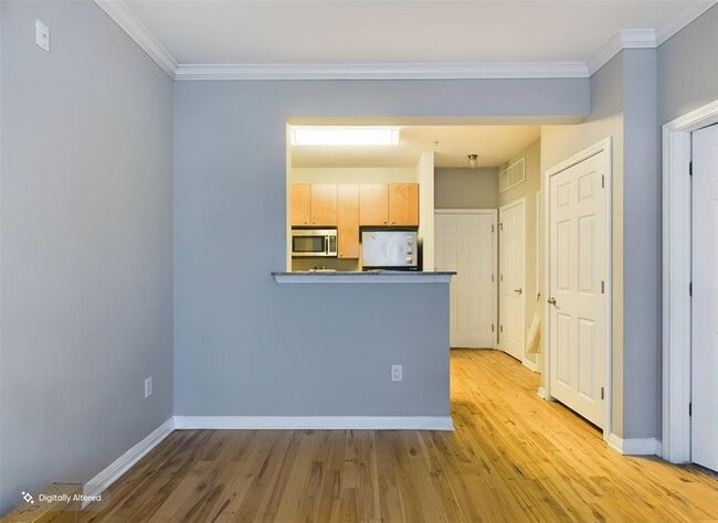 Building Photo - 2502 Leon St