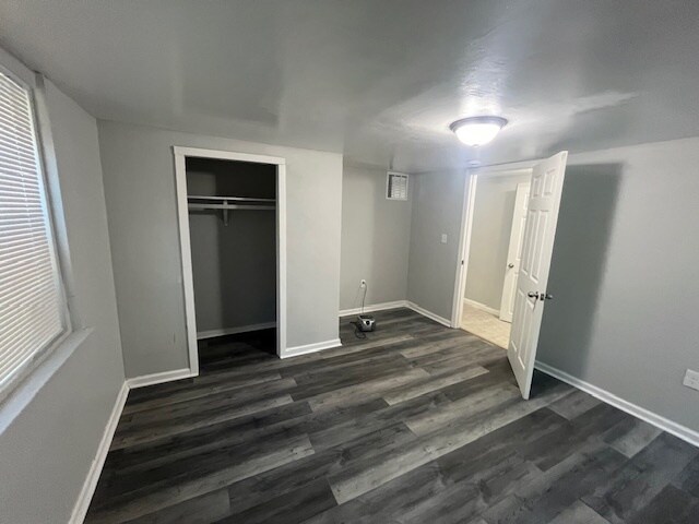 Building Photo - 3811 San Juan Ave