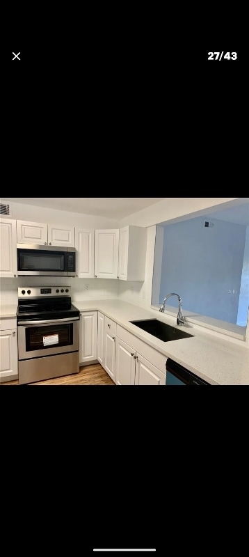 Building Photo - 2687 Sabal Springs Cir