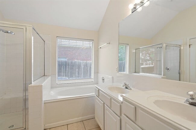 Building Photo - 11214 Amaranth Ln