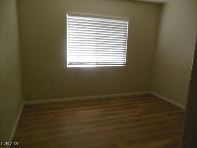 Building Photo - 223 Hickory Heights Ave