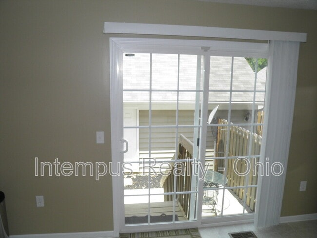 Building Photo - 3869 Dowitcher Ln