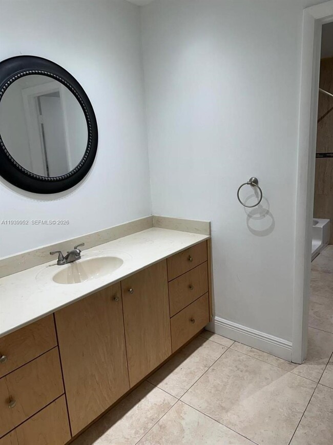 Building Photo - 4711 SW 133rd Ave