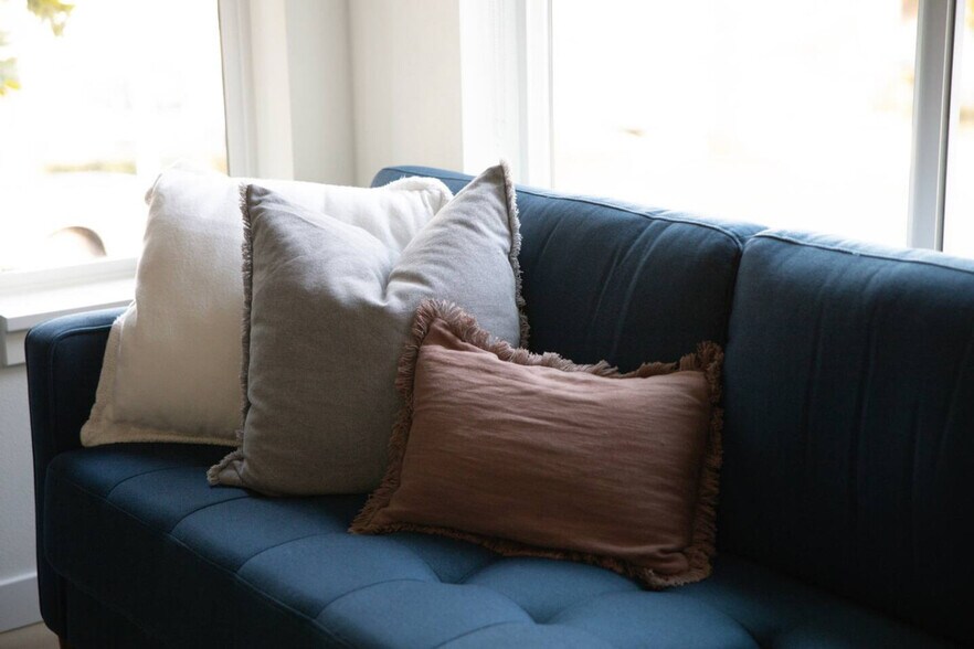 Building Photo - 3922 I St