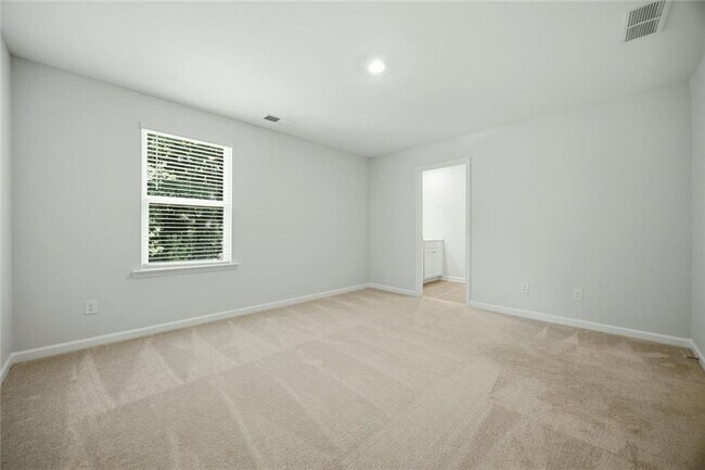 Building Photo - 111 Horned Owl Ave