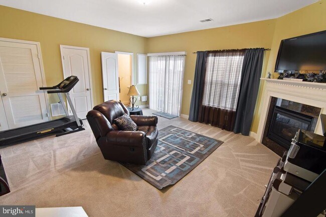 Building Photo - 2613 Glenriver Way
