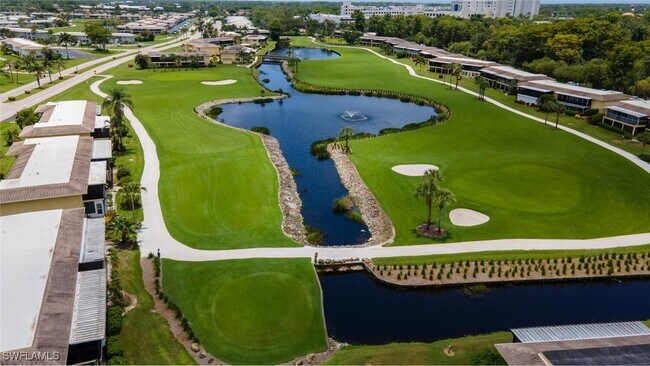 Building Photo - 96 Glades Blvd