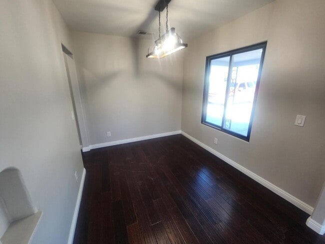 Building Photo - 3448 Cherokee Ave