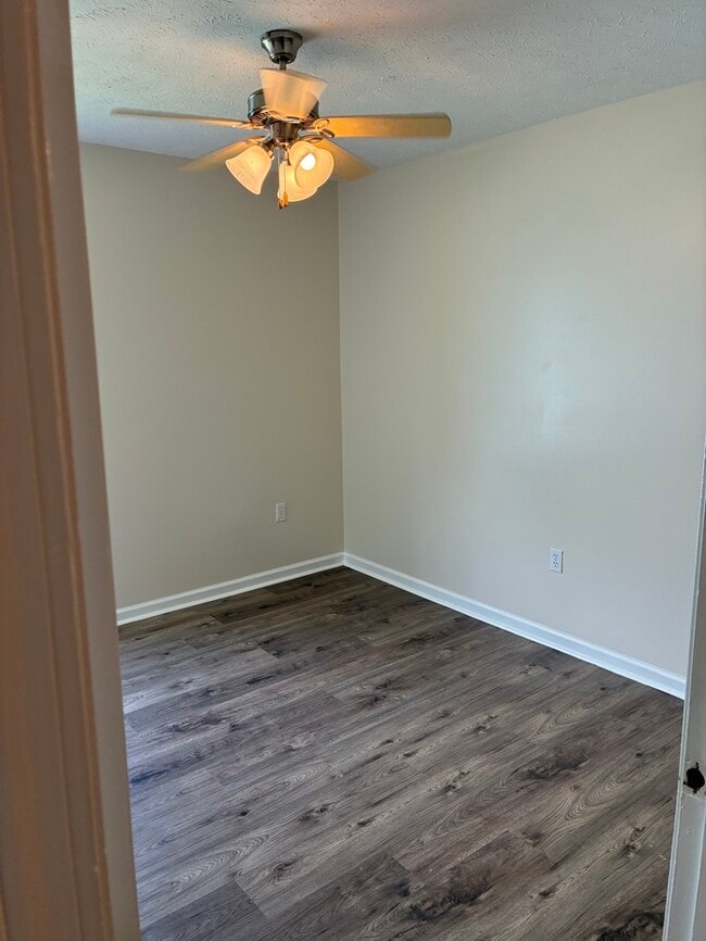 Building Photo - Beautiful 3/1 House in Bay St. Louis