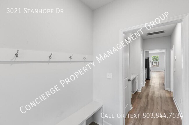 Building Photo - 3021 Stanhope Dr