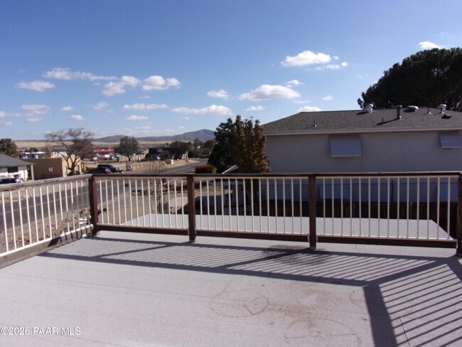 Building Photo - 1299 Tapadero Dr