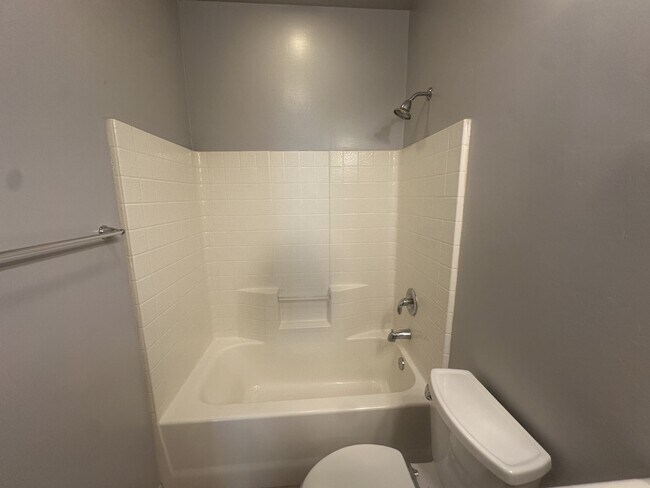 Building Photo - 11714 Morgan Hill Dr