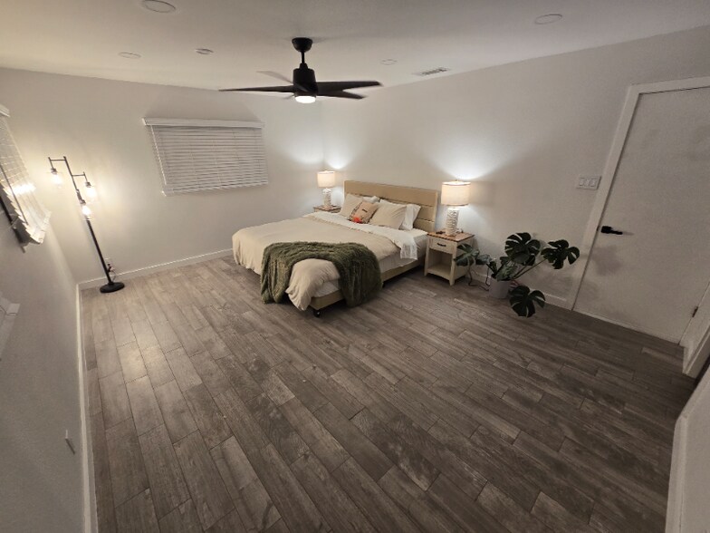 Building Photo - 4215 Summer Breeze Ln